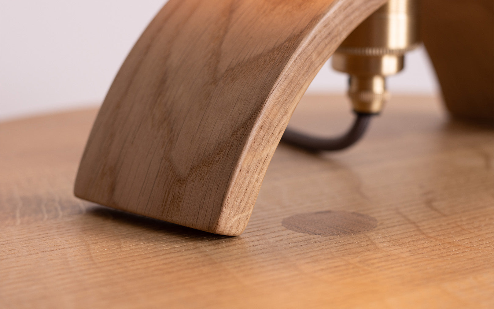 Tom Raffield Archer Archer Table Light | Tom Raffield