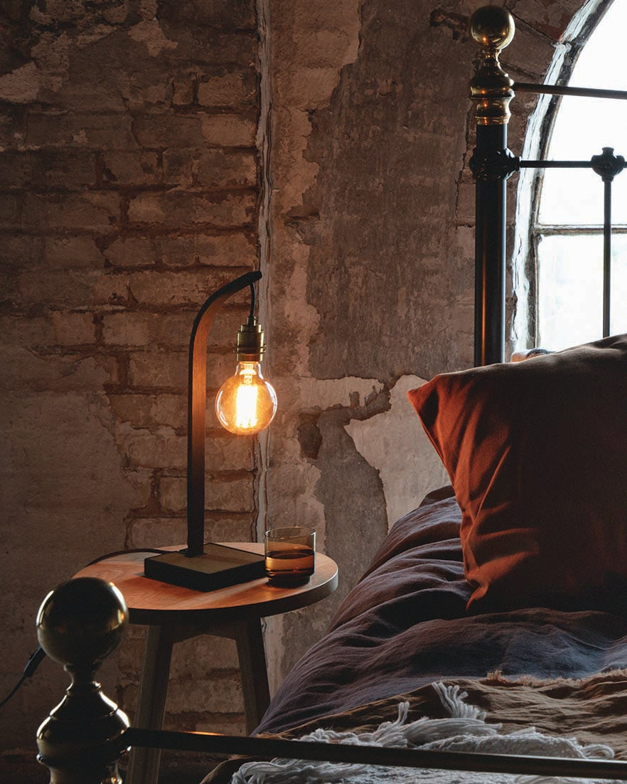 Noctis Wheal Table Light