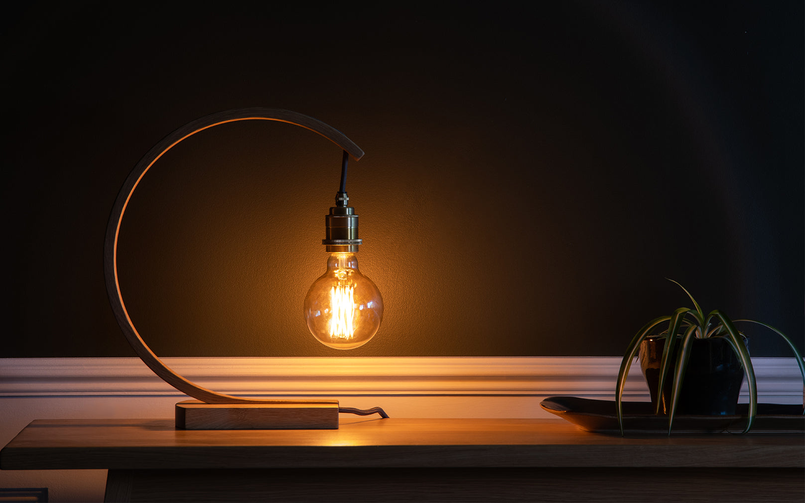 Hanter Table Light