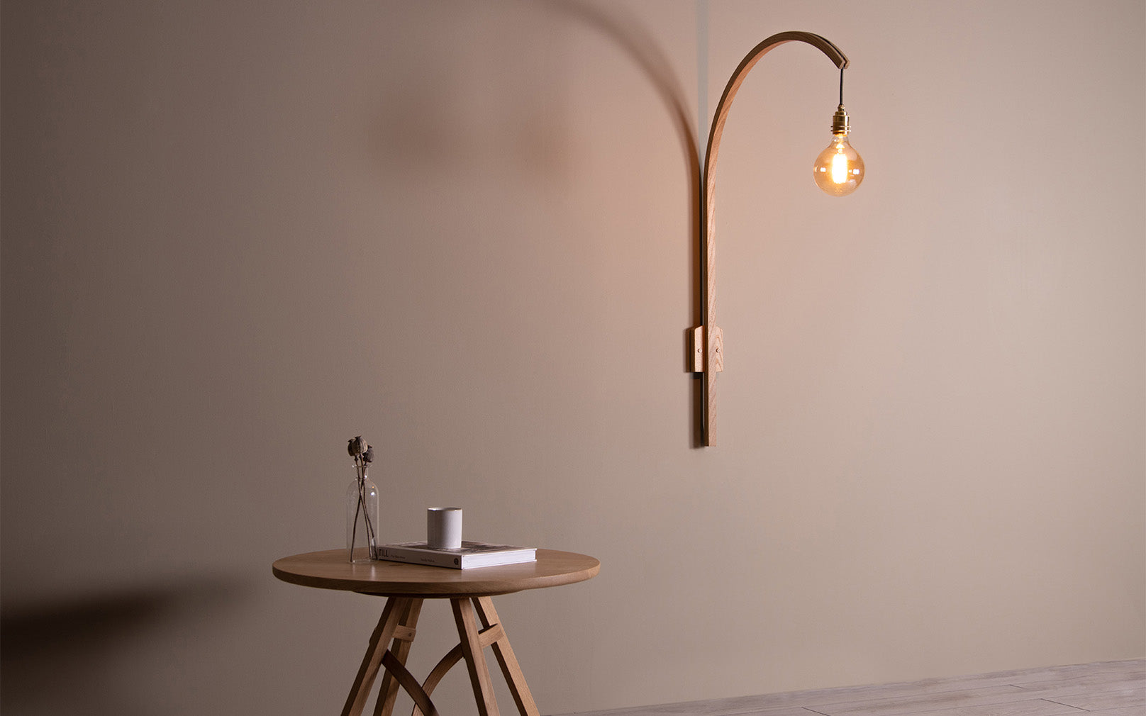 SECONDS - Tilow Wall Light Large