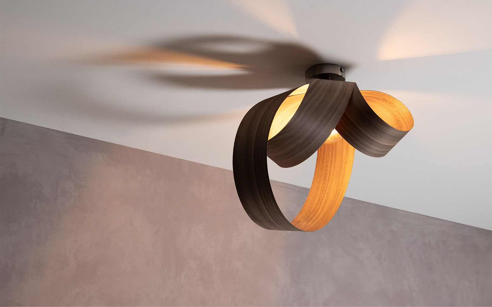 Verso Flush Ceiling Light