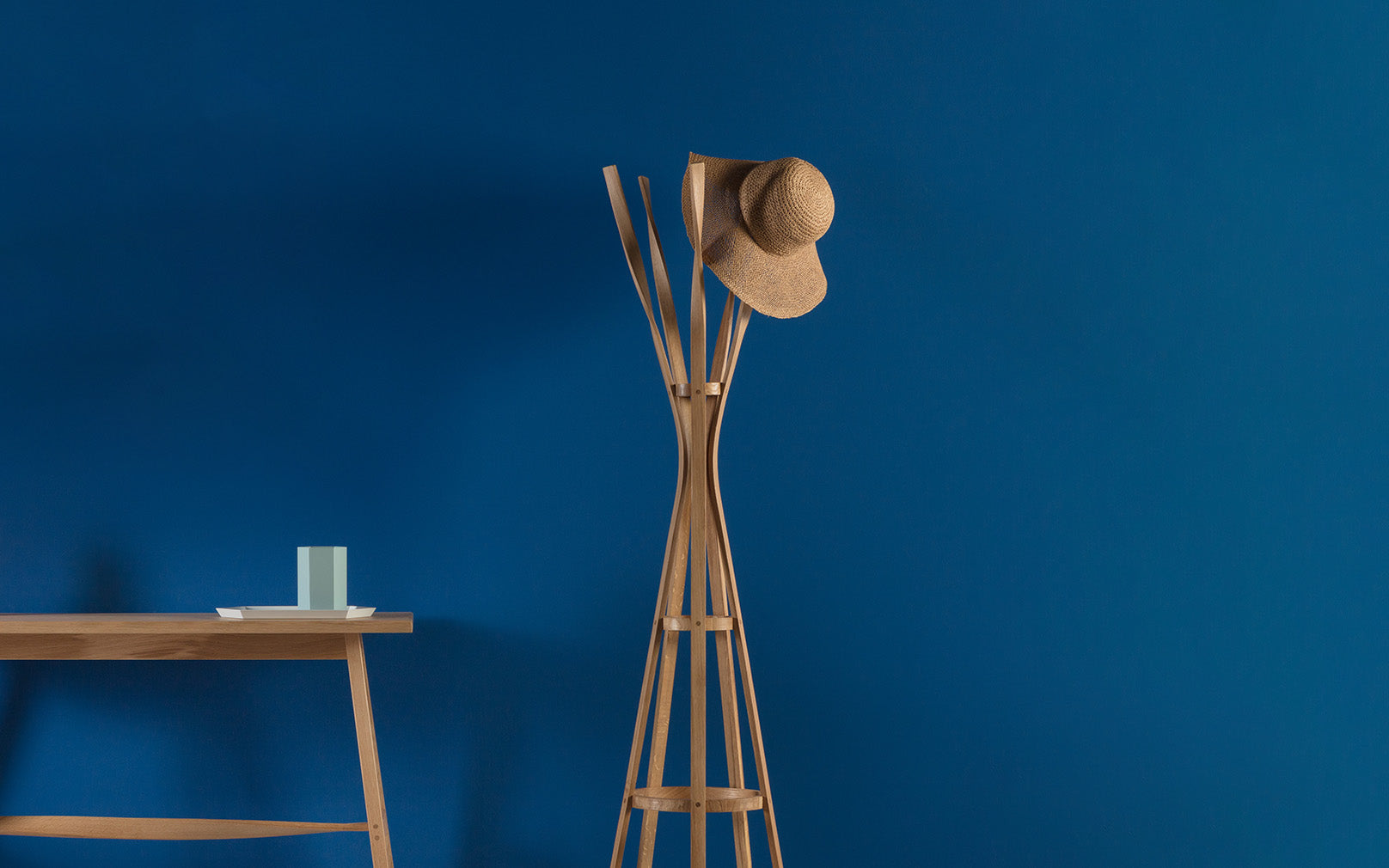 Twill Coat Stand