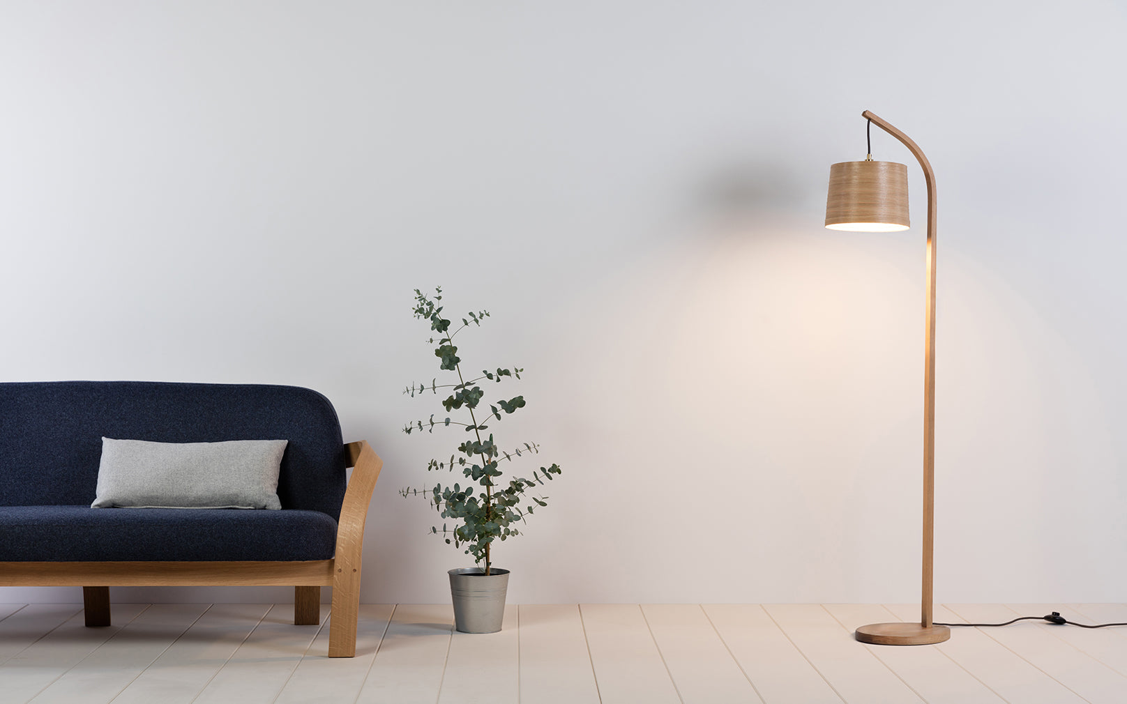 Mullion Floor Light